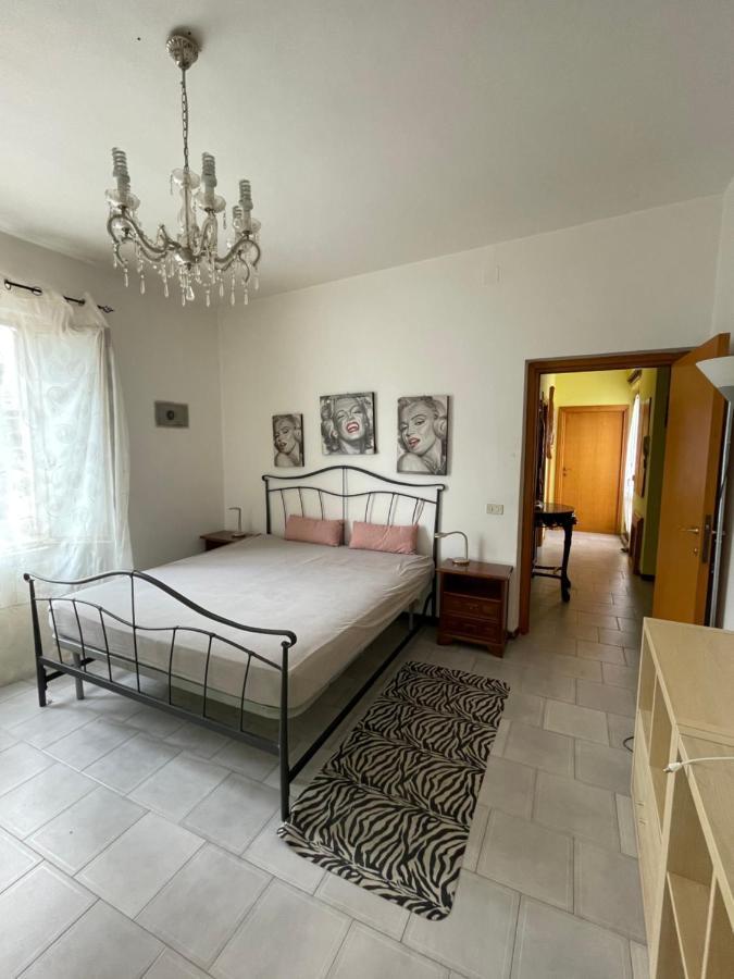 Alloggio Flaminia con parcheggio di proprietà! Bevagna Extérieur photo