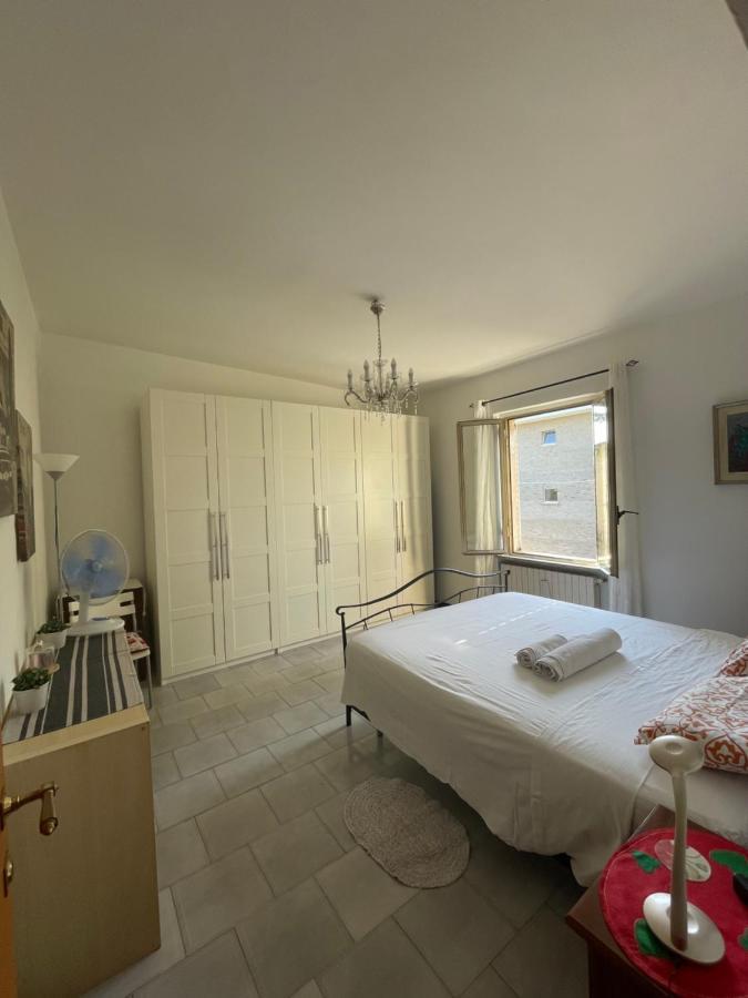 Alloggio Flaminia con parcheggio di proprietà! Bevagna Extérieur photo